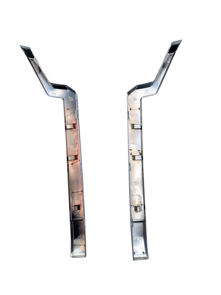 日産UDトラックス 17クオン パーフェクトクオン メッキ バンパー