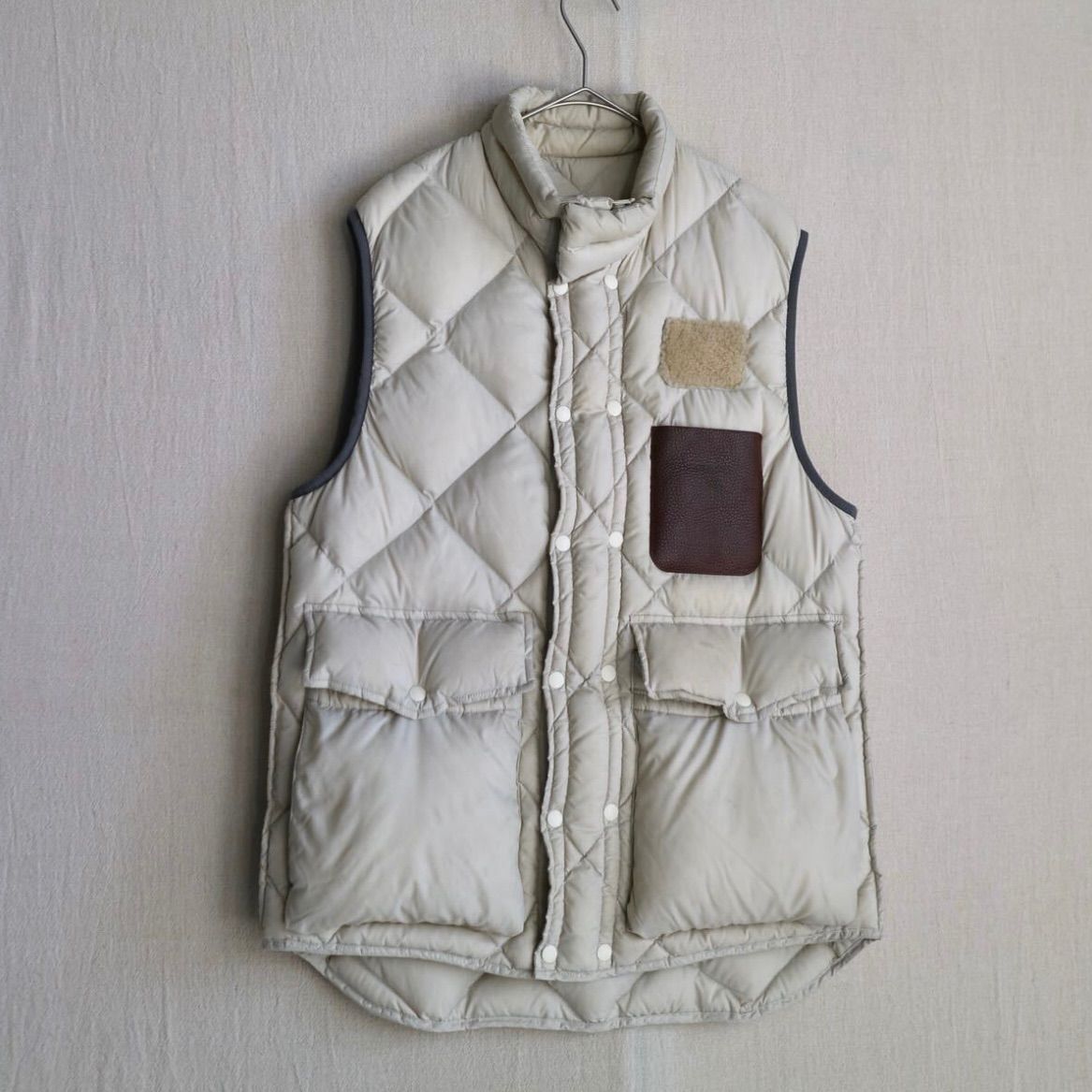 00sアンダーカバーundercoverismダウンベスト フード付きジョニオ着 ダウンベスト UNDERCOVERISM 00sアンダーカバーundercoverismダウン