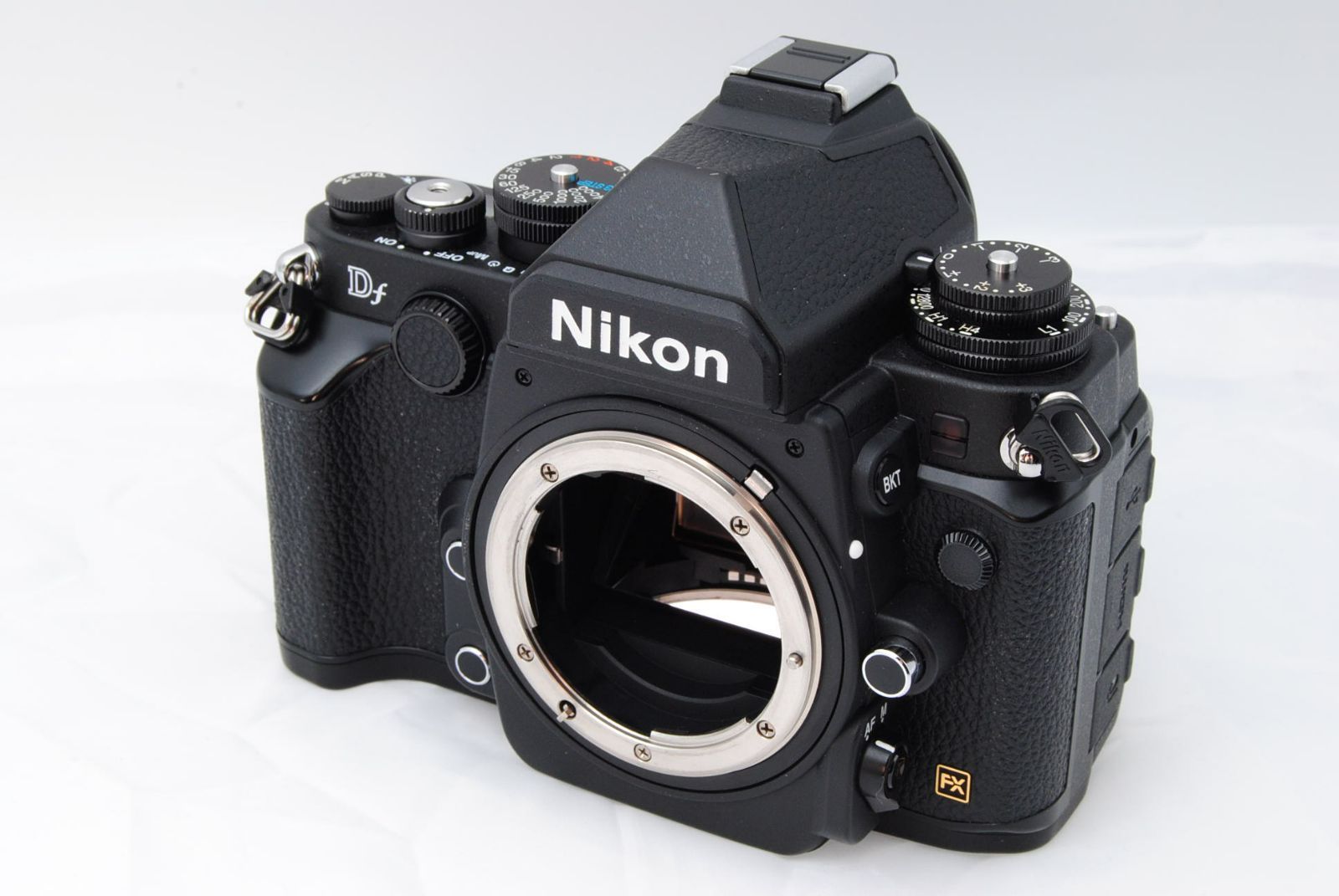 5724ショット！美品 ☆ Nikon デジタル一眼レフカメラ Df ブラックDFBK カメラプラザ メルカリ