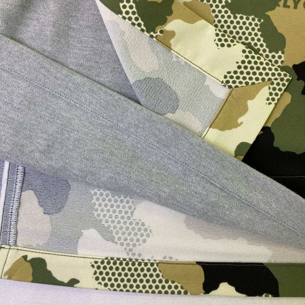 ストライプ柄 カーキ系