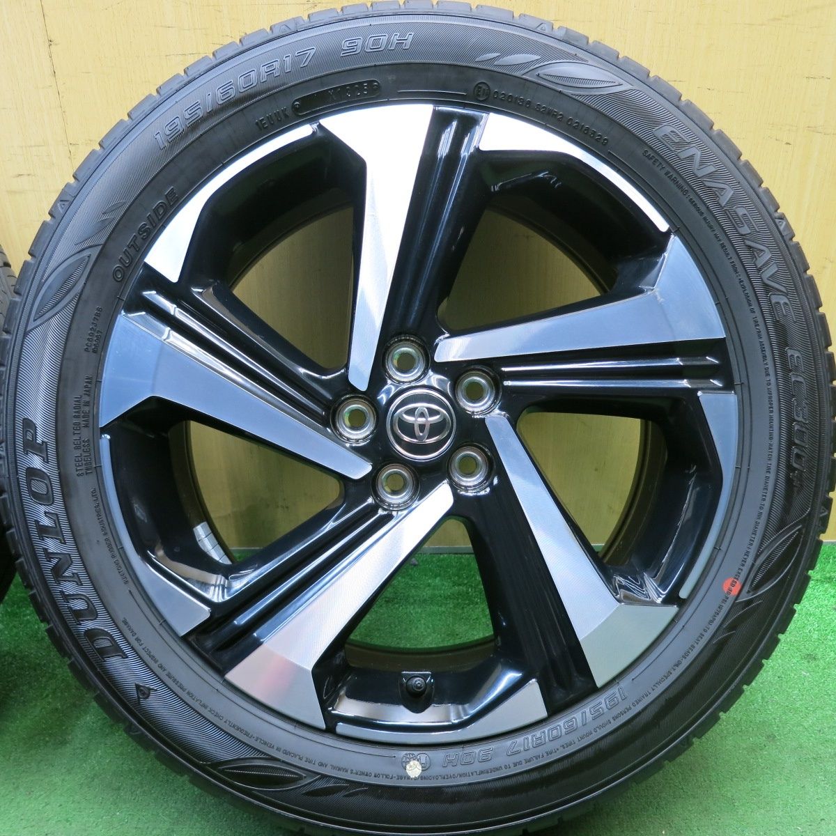 美品 トヨタ ライズ ダイハツ ロッキー純正 ホイール 4本 16×6J 4穴