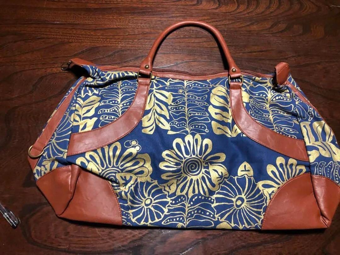 Amy Kathryn Boston bag 4 大容量　バック　セレブ愛用 Amy Kathryn Boston bag 4 大容量バックセレブ愛用