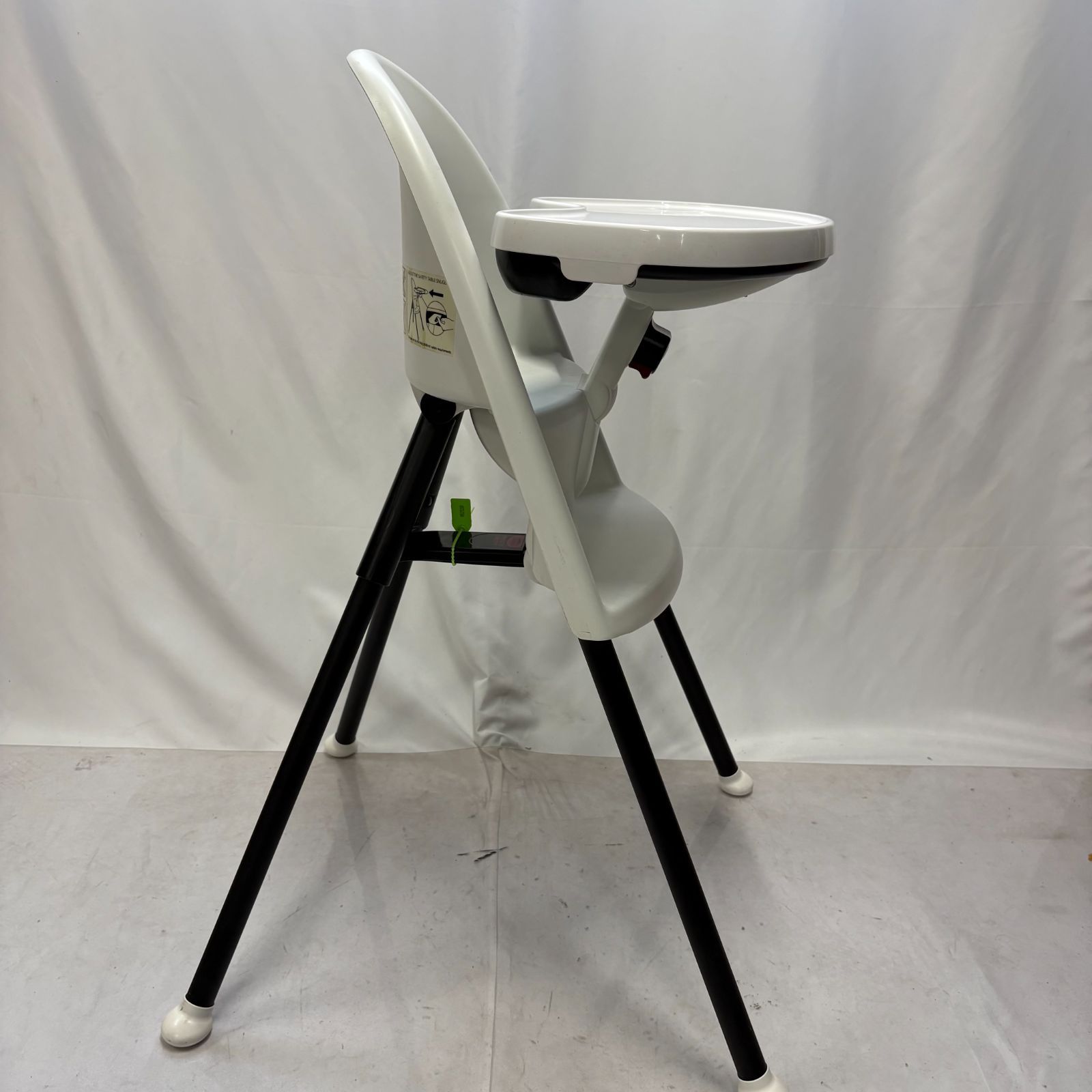 Baby Bjron ベビービョルン ハイチェア ホワイト ベビービョルン