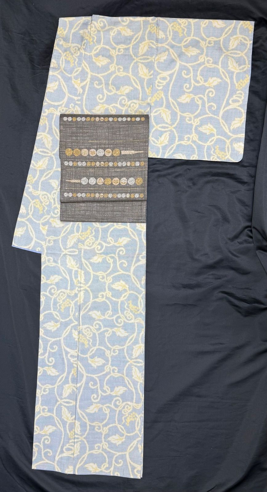 k31 唐華紋白大島 豪華絢爛トールサイズ身丈166cm正絹小紋袷広襟