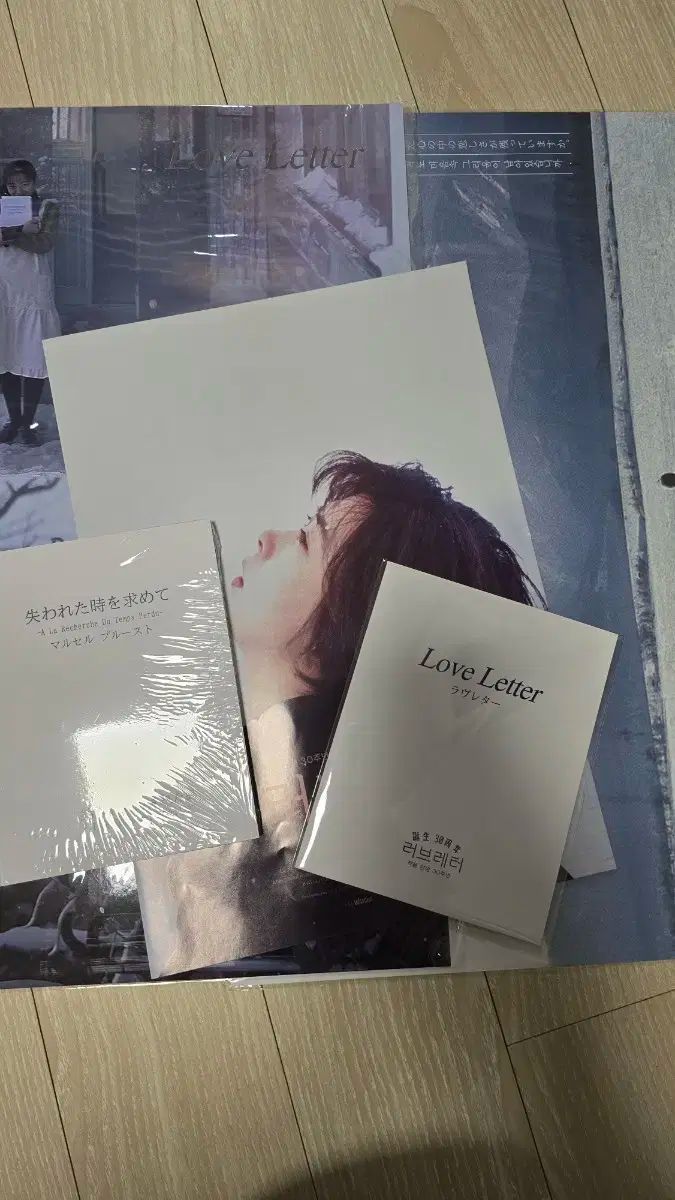 【雷市場（ポンジャン）商品韓国直送】 (バッチ) ラブレター シネマブック+ソルウォンポ+ドゥインポ+ 5 駐車場ブックカード
