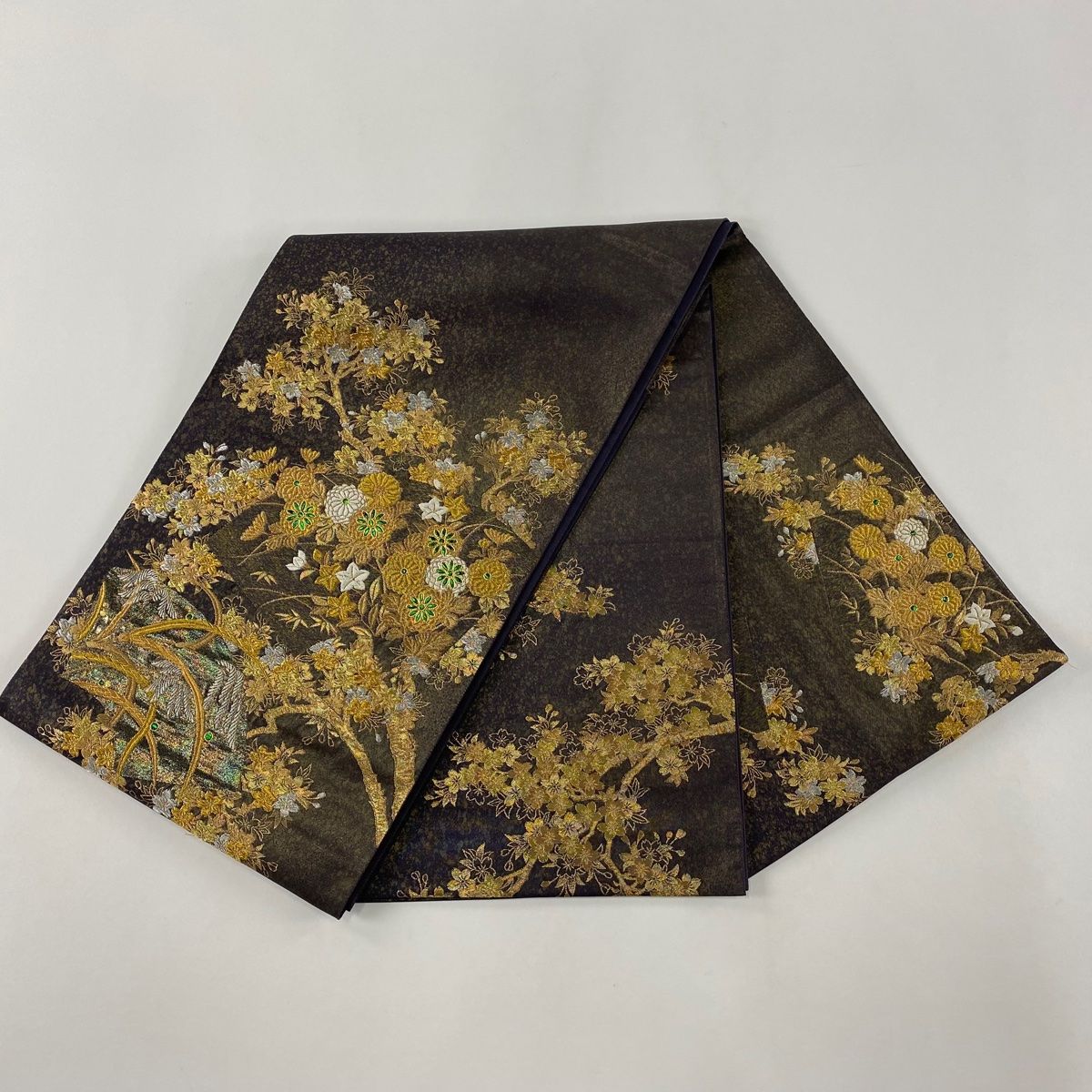 玉蟲貴人 桜華宝扇文
