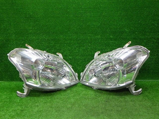 ラウム ヘッドライト 左右 ハロゲン NCP20/25 前期 46-10 5 レベ無し トヨタ 比較的綺麗 250729001