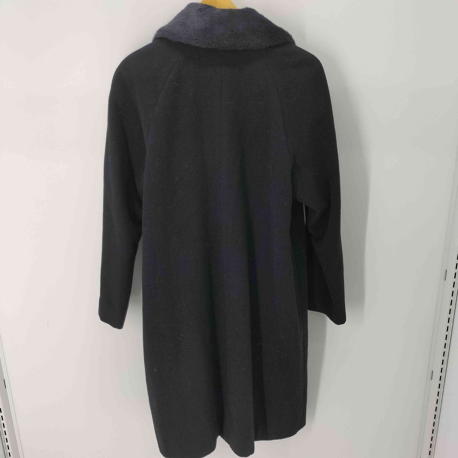 極美品 カシミア100% 22 OCTOBRE ヴァンドゥーオクトーブル 黒 極美品 カシミア100% 22 OCTOBRE ヴァンドゥーオクトーブル 黒 - メルカリ