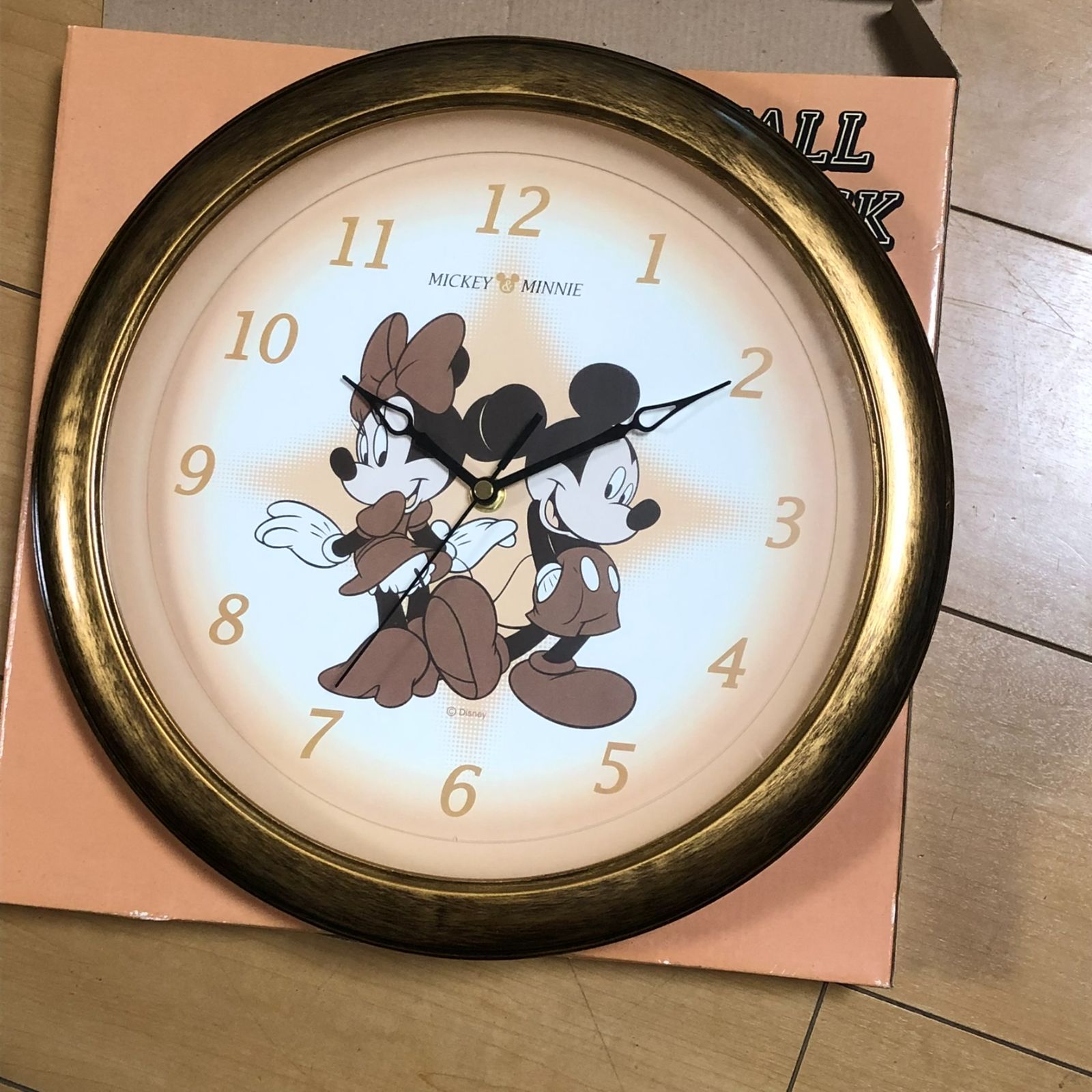 ディズニー 掛け時計 ミッキー&ミニーデザイン - メルカリ
