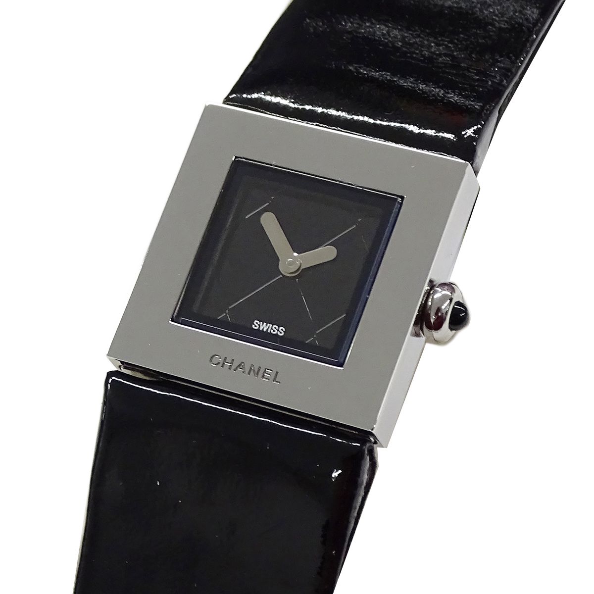 シャネル CHANEL マトラッセ ブラック 黒 シルバー クォーツ 腕時計