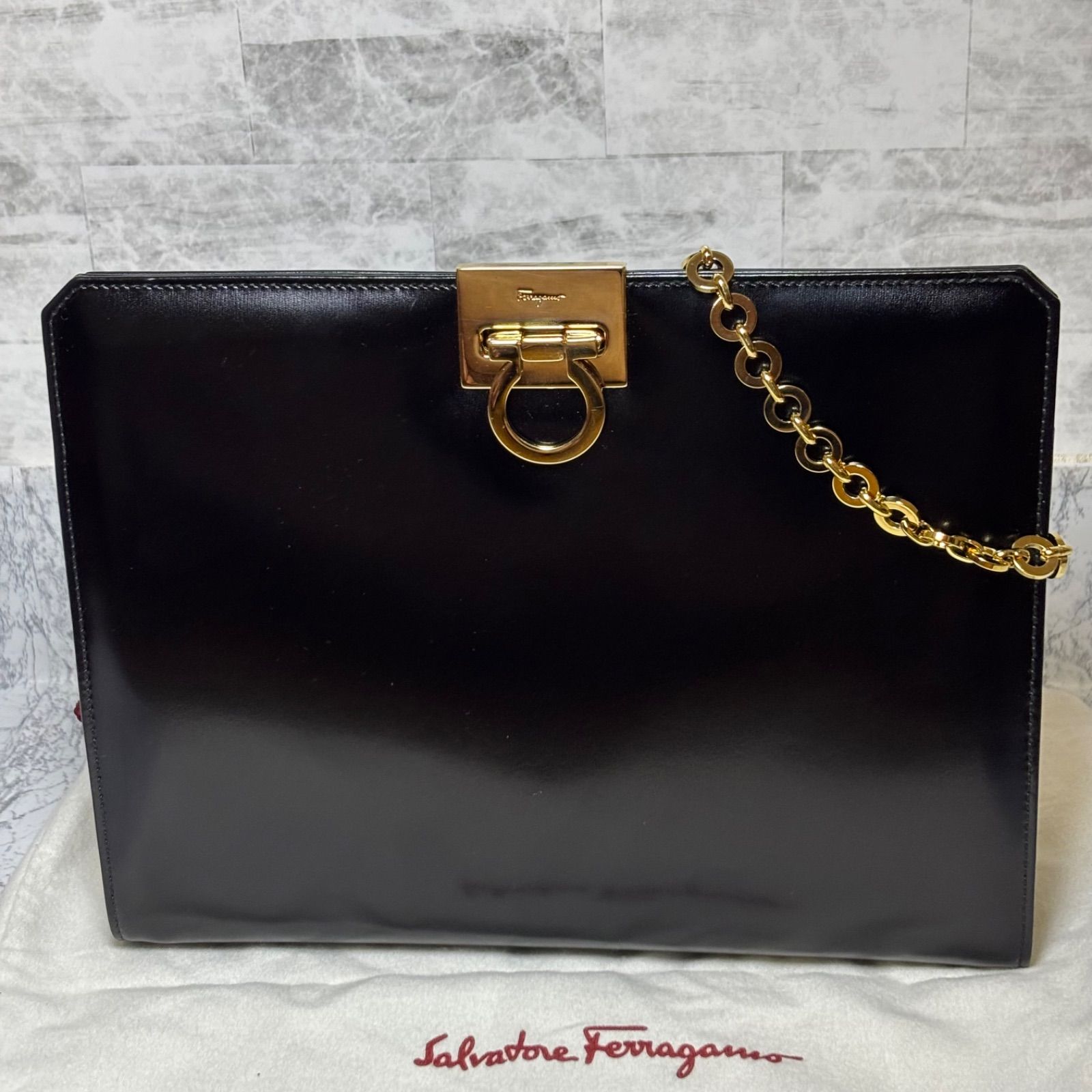 美品 サルヴァトーレフェラガモ Salvatore Ferragamo ガンチーニ 