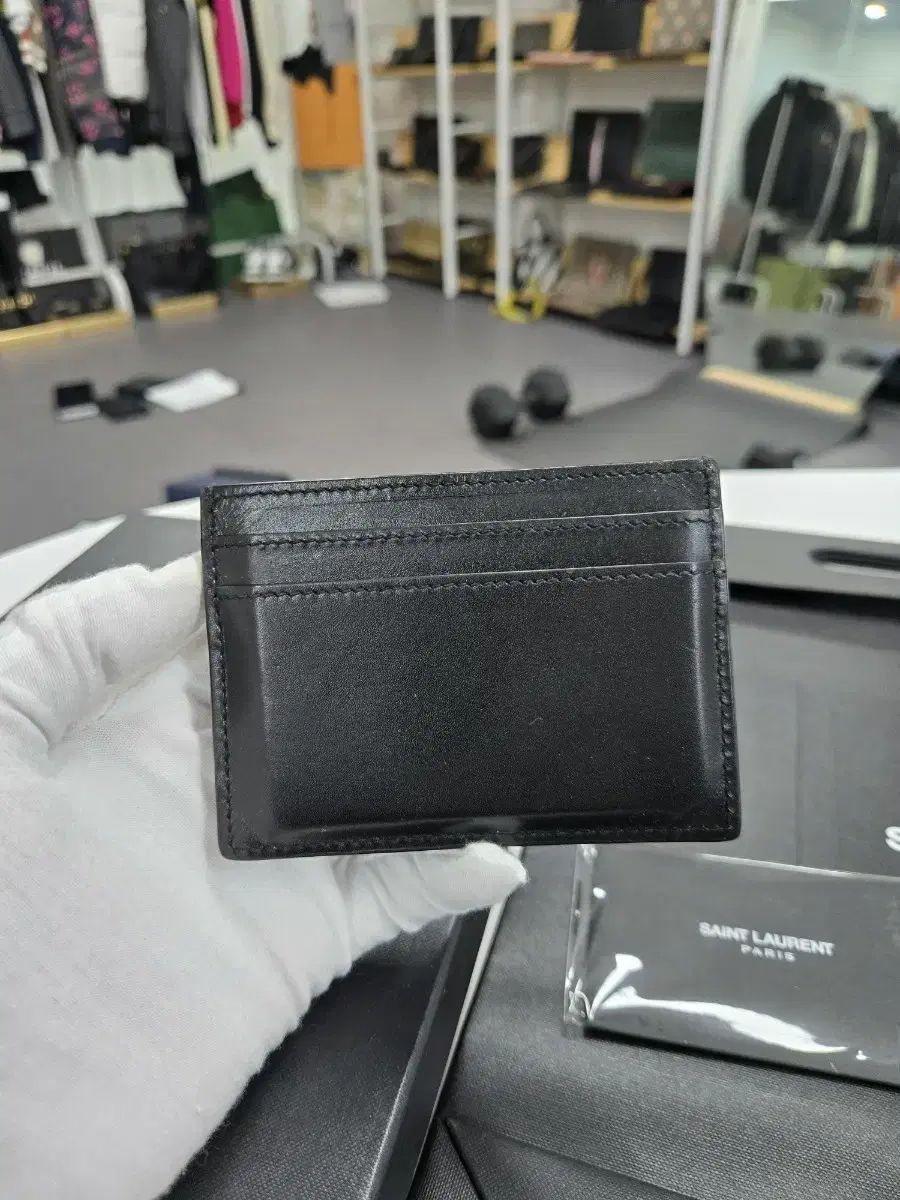 A級コンディション イヴ サンローラン シルバー カードウォレット