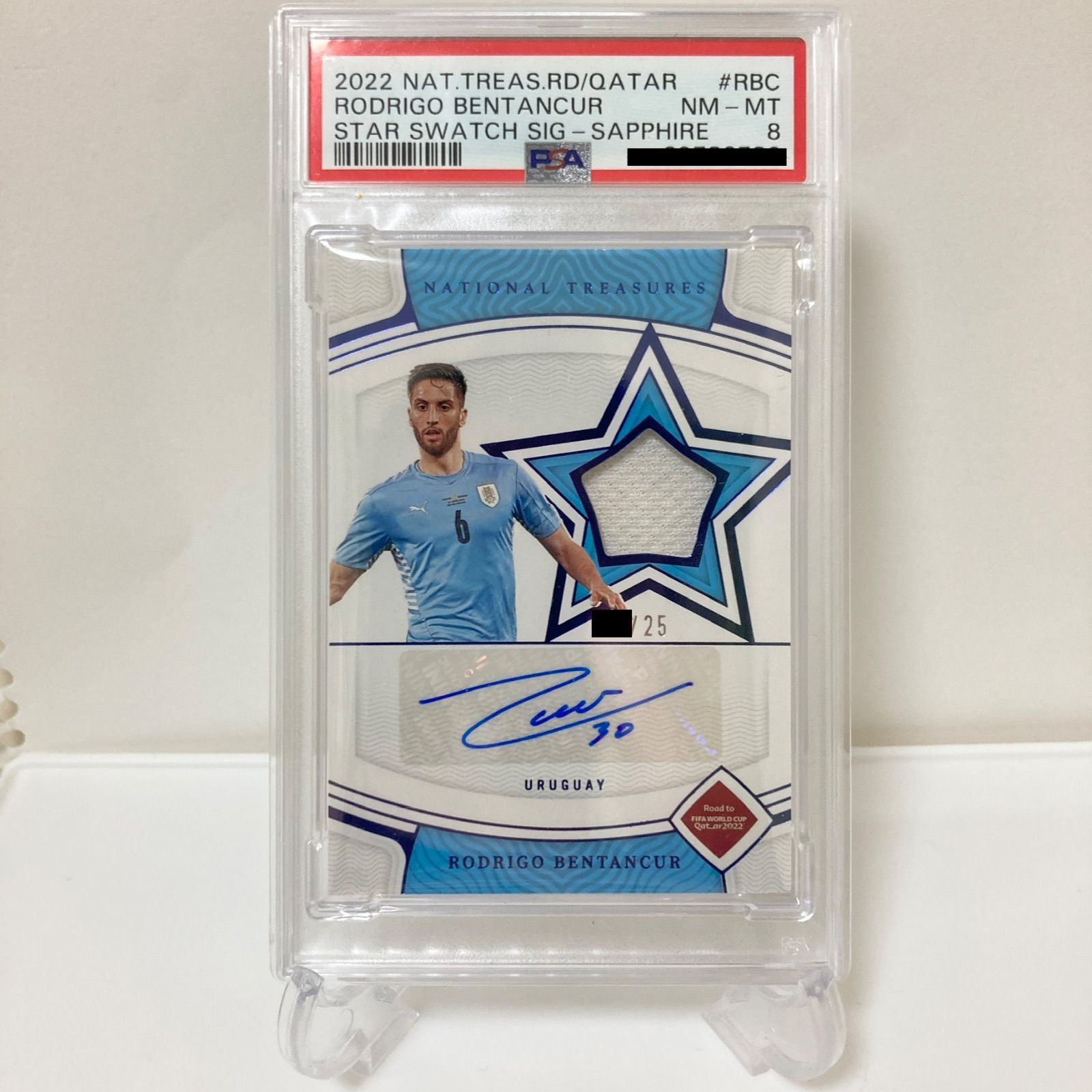 ロドリゴ・ベンタンクール 直筆サイン PSA8 限定25枚 2022 National Treasures Rodrigo Bentancur  Sapphire GU Jersey Auto - メルカリ