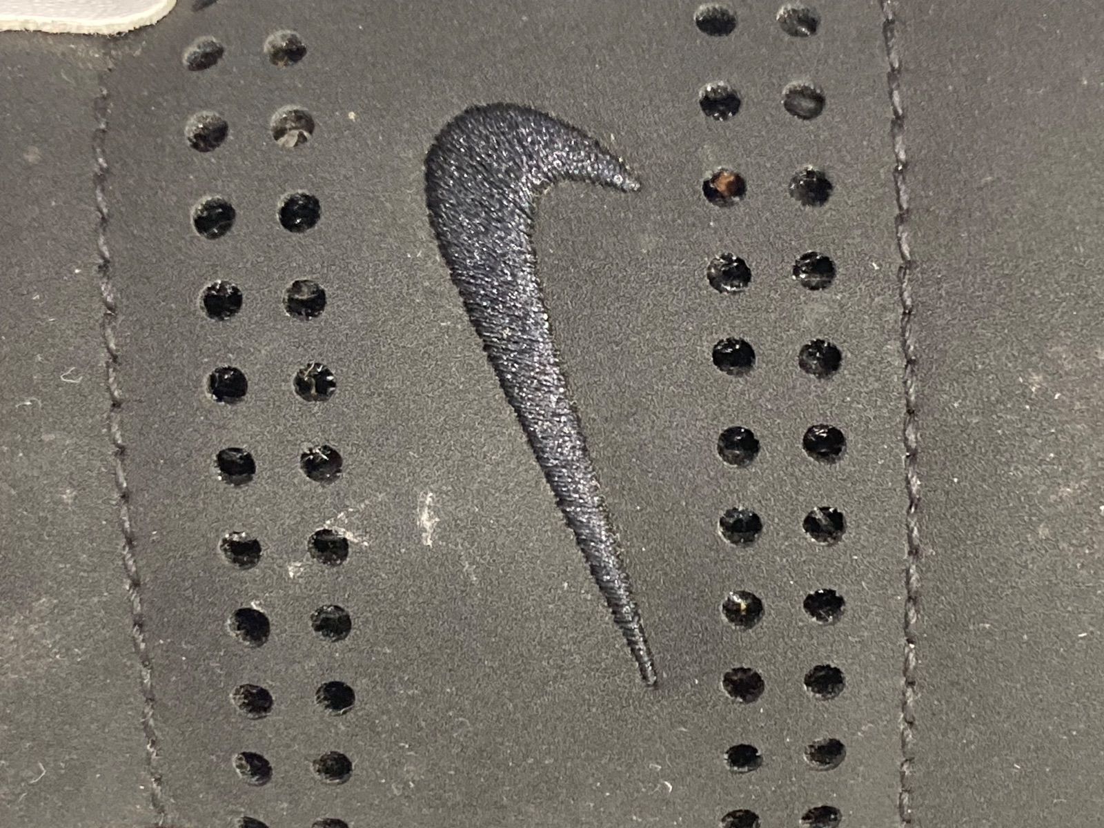 Black エアモアアップテンポスライドブラック