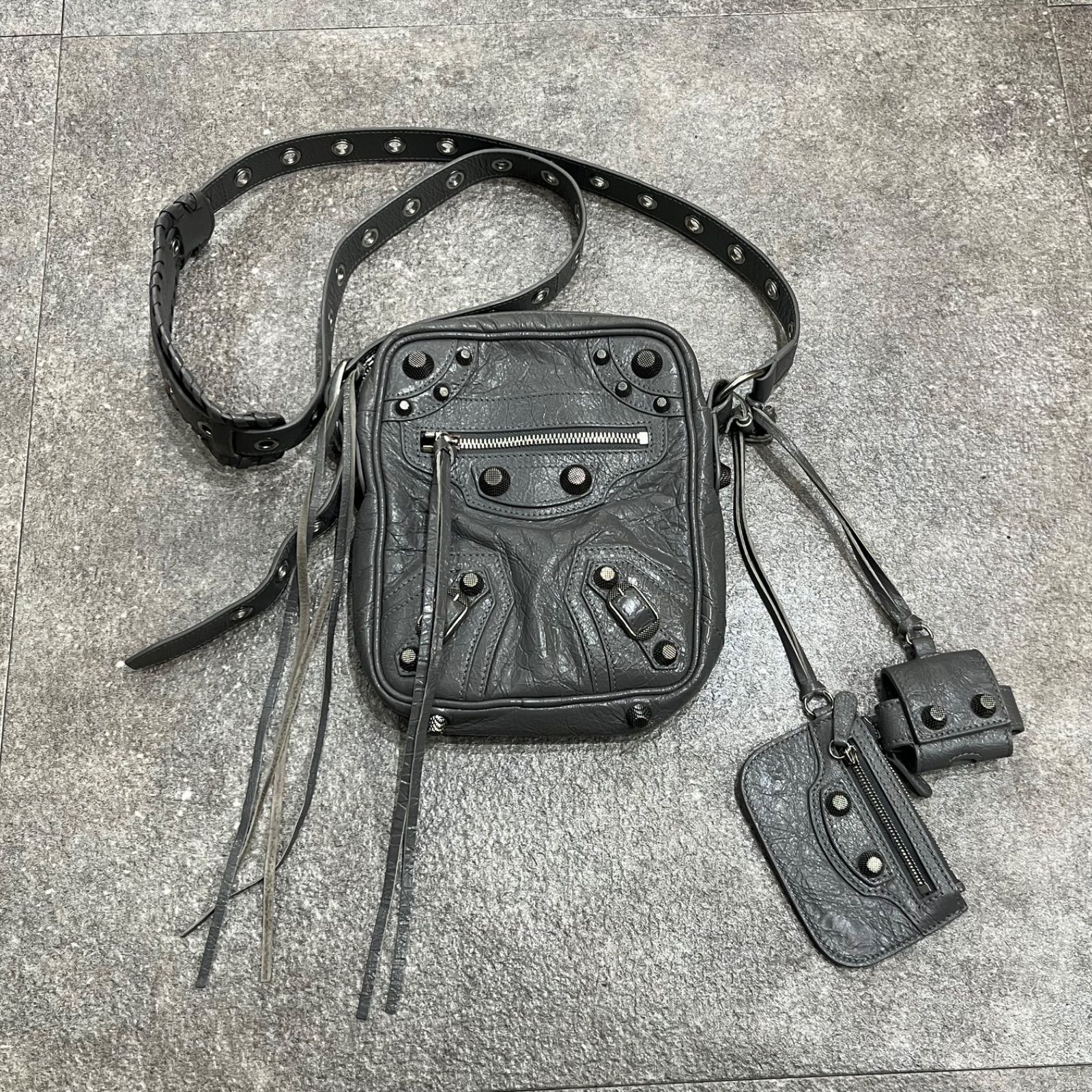 希少色 バレンシアガ AirPods Pro ケース エアポッズプロ オレンジ