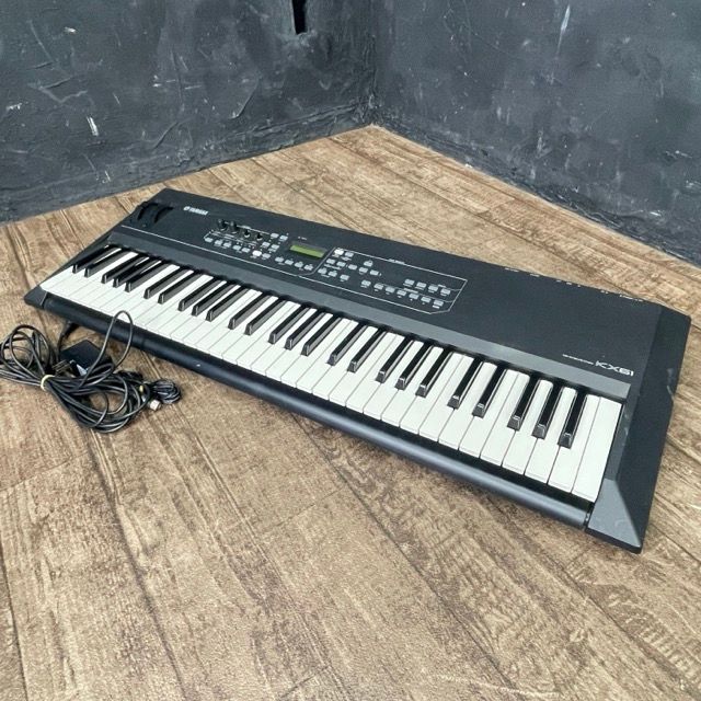 YAMAHA KX61 MIDIキーボード￼ ヤマハ | KX61 - MIDIコントローラー - 概要