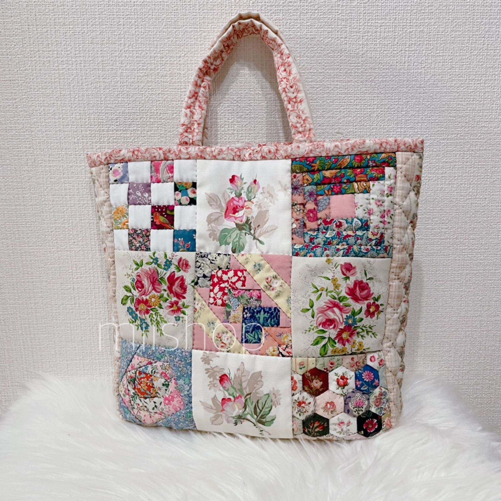 パッチワークタペストリーハンドメイド ヘキサゴン パッチワーク タペストリー ハンドメイド - メルカリ