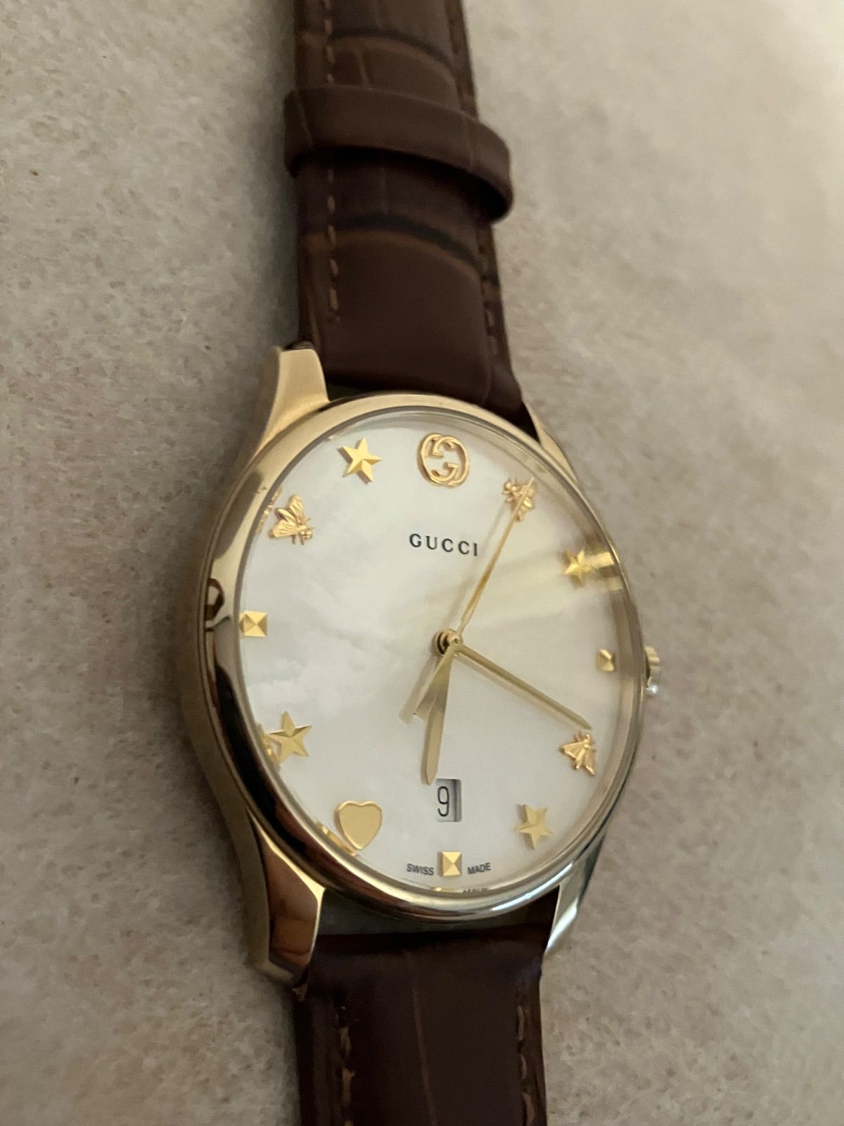 稼働☆美品☆GUCCI グッチ Gタイムレス QZ 腕時計 電池、革
