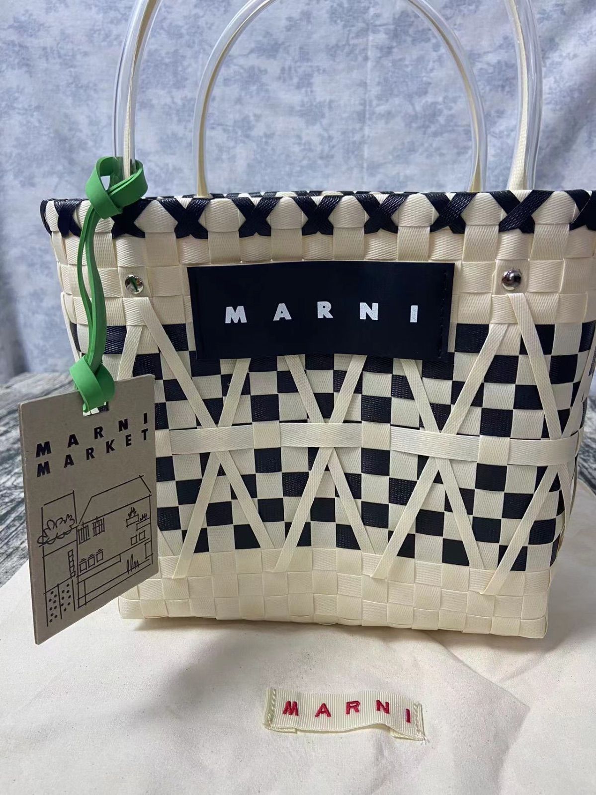 22SS 最新作 MARNI マルニ スクランブルバッグ アイボリー - メルカリ