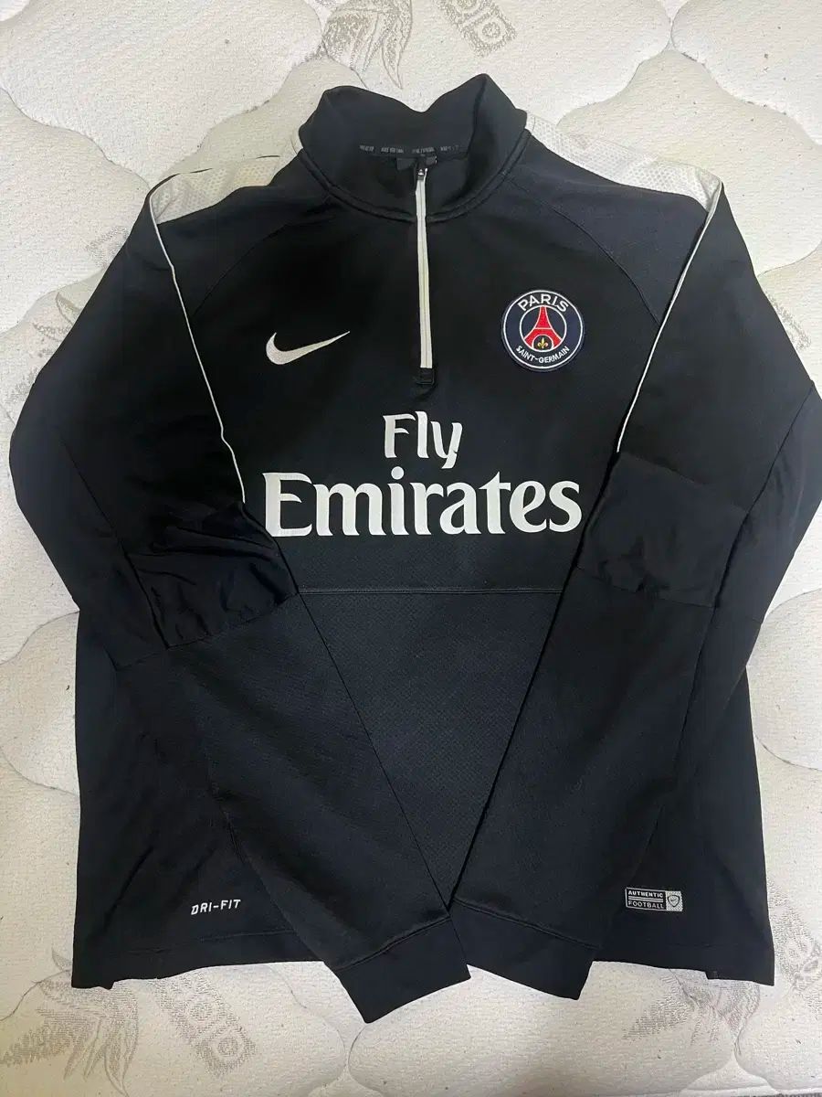 Nike(ナイキ） Paris Saint-Germain(パリ サンジェルマン) ハーフジップ トラックトップス 105