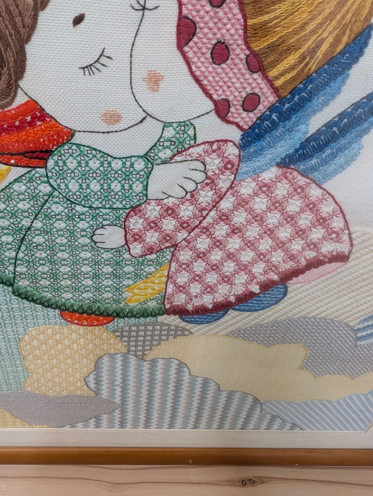 ハンドメイド刺繍　戸塚刺繍　額縁つき 戸塚刺繍の額入り - メルカリ