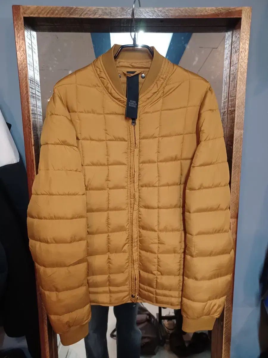 【雷市場（ポンジャン）商品韓国直送】 イタリア ジアン カルロ ロッシ ツーウェイ キルティング 軽量 ダウンジャケット m