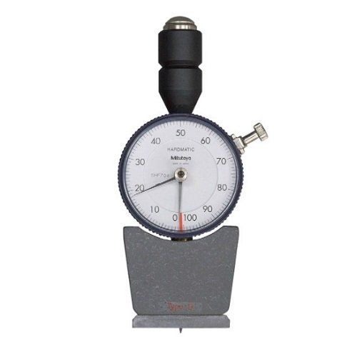 2営業日で発送 ミツトヨ Mitutoyo ミツトヨ スポンジ ゴム プラスチック硬度計 811-335-10 HH335 7031