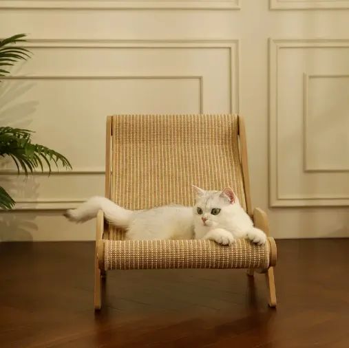 オールシーズン快適なソファベッド 猫用スクラッチボード付き