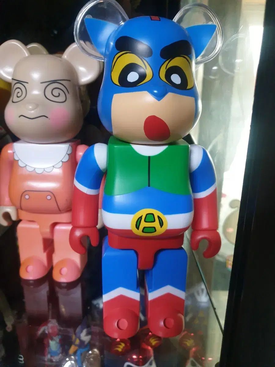 Be@rbrick クレヨンしんちゃん 100% & 400%