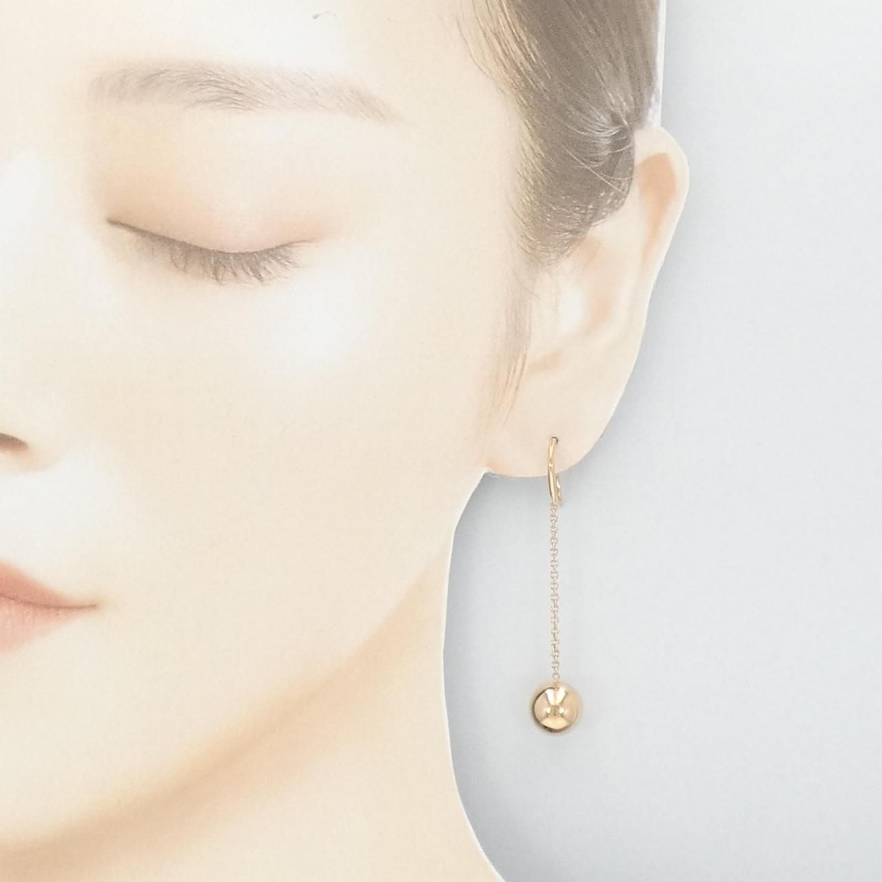 ピアス