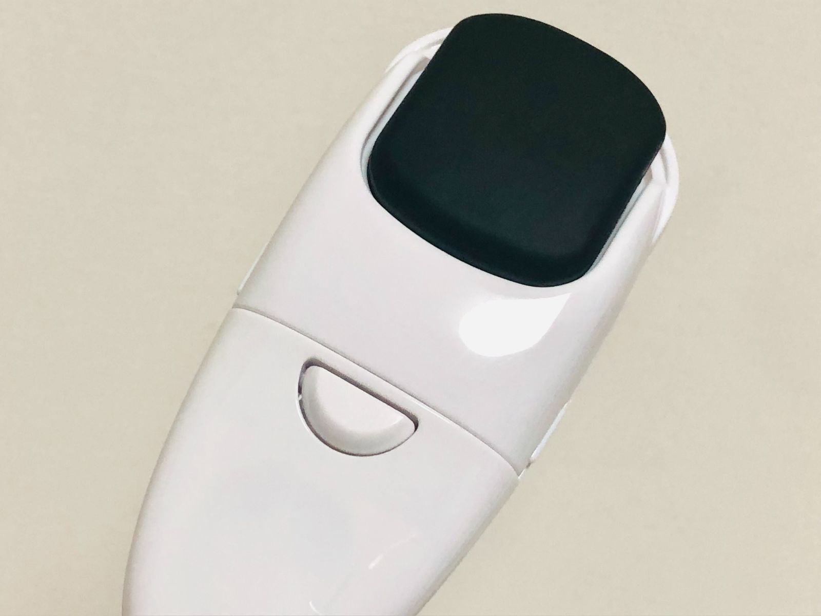Moisteane IV モイスティーヌ 美顔器 スキンコンディショナー