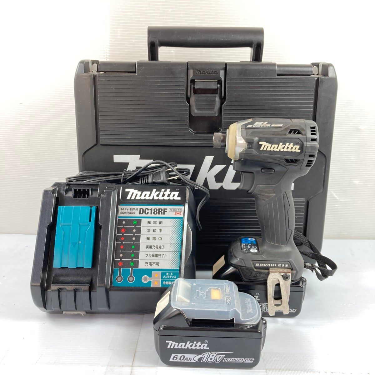 ＊＊MAKITA マキタ 18V 充電式インパクトドライバ バッテリ2個 充電器 ケース付 PSEマークあり TD171DRGXB ブラック
