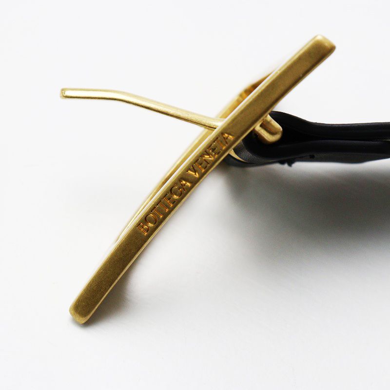 美品 ボッテガヴェネタ BOTTEGA VENETA 609275 トライアングル レザー