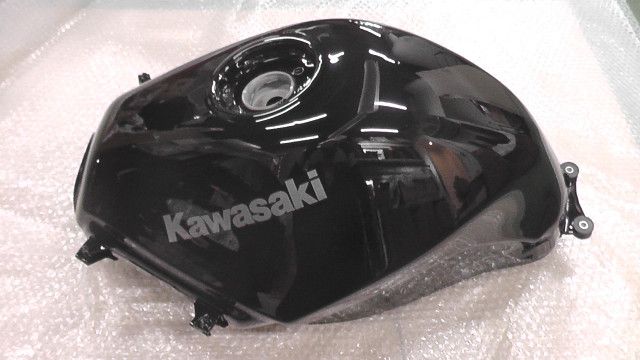 ニンジャ Ninja 250R EX250K の タンク 1750306305