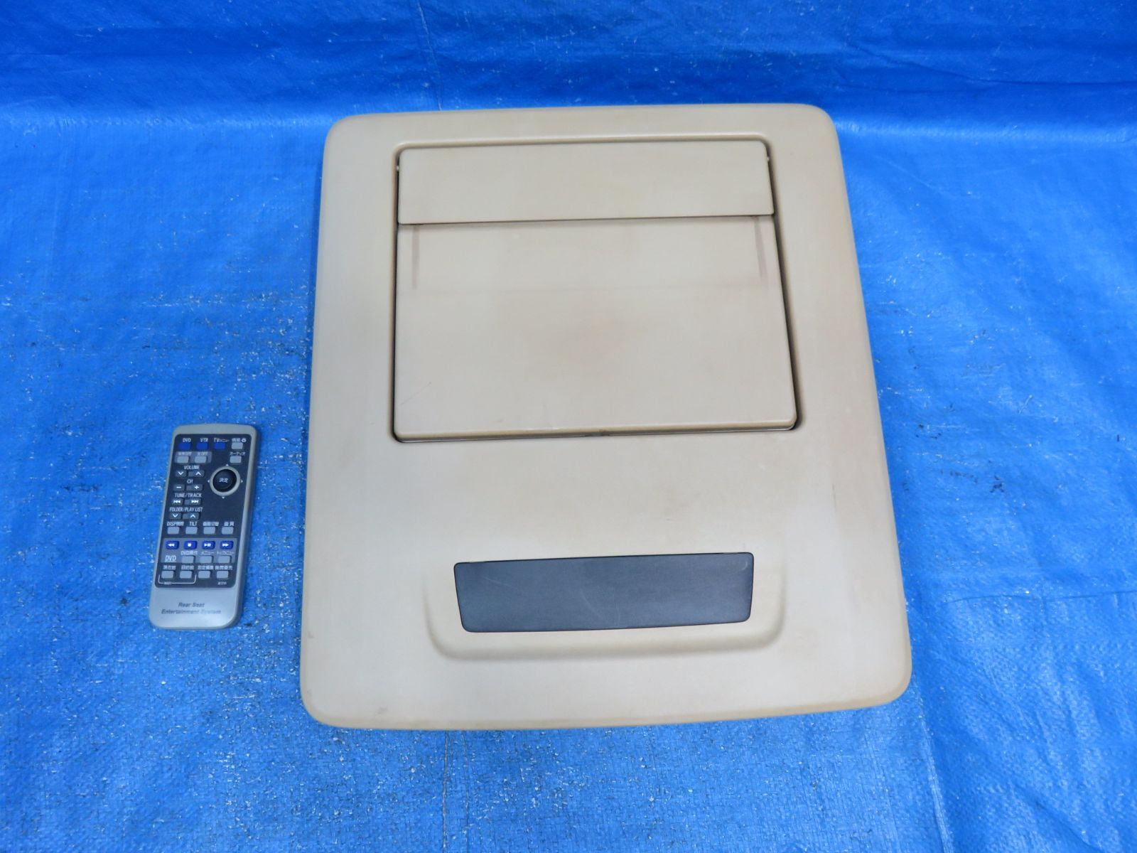 LA7033 アルファード GGH20W 前期 フリップダウンモニター リモコン付 純正 CV-RT2800AJ 86680-58040-A0 ANH20W ANH25W 汚れ