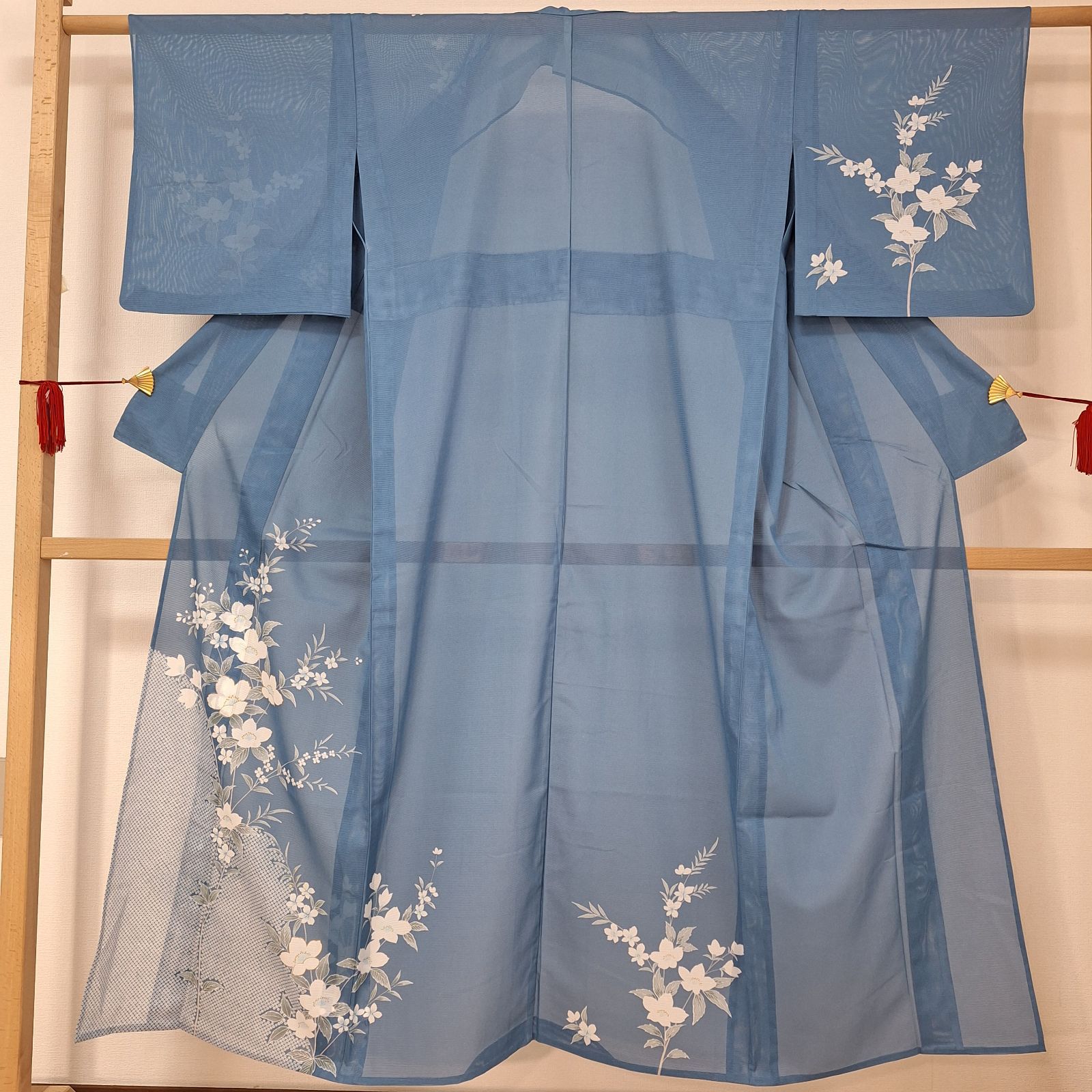 美品!小柄な方に!!洗える夏着物・付下げ 化繊 絽 ブルー系色 美品!小柄な方に!!洗える夏着物・付下げ 化繊 絽 ブルー系色