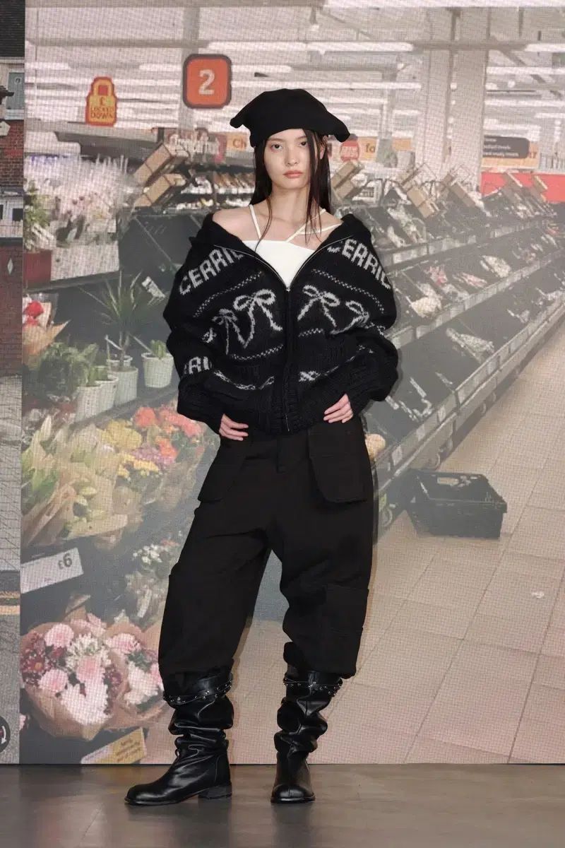 カウチン ジップアップ