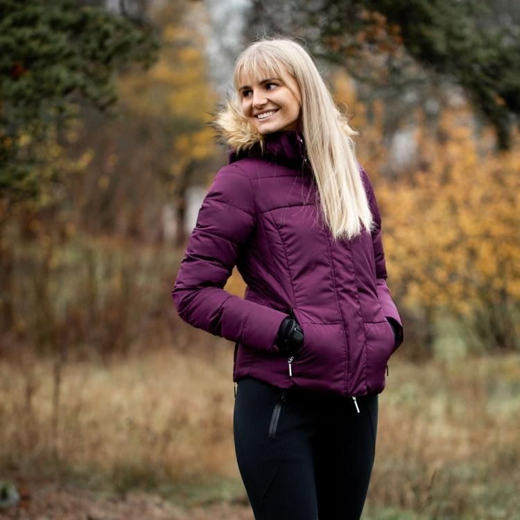 ワインレッド 防風