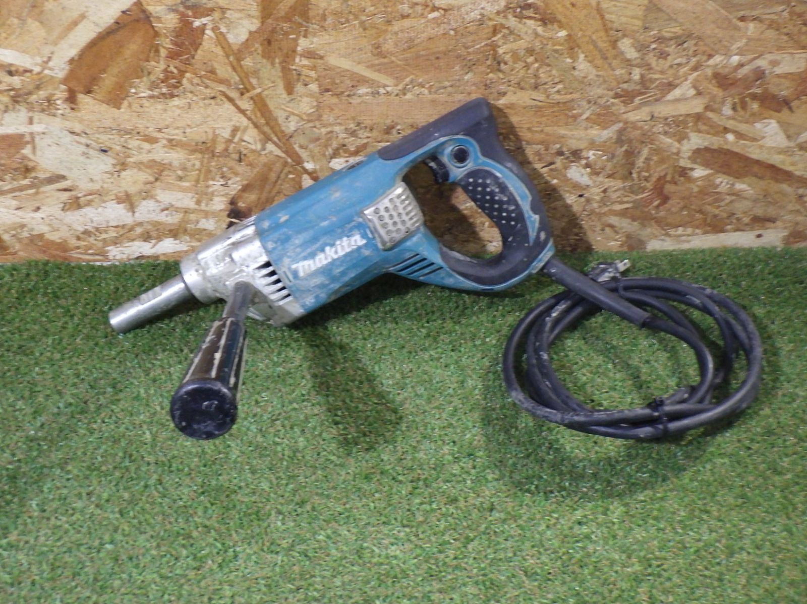 マキタ カクハン機 UT1305 コンクリート 混ぜる こねる 品 251021 HRDEVELOPMENT_JP