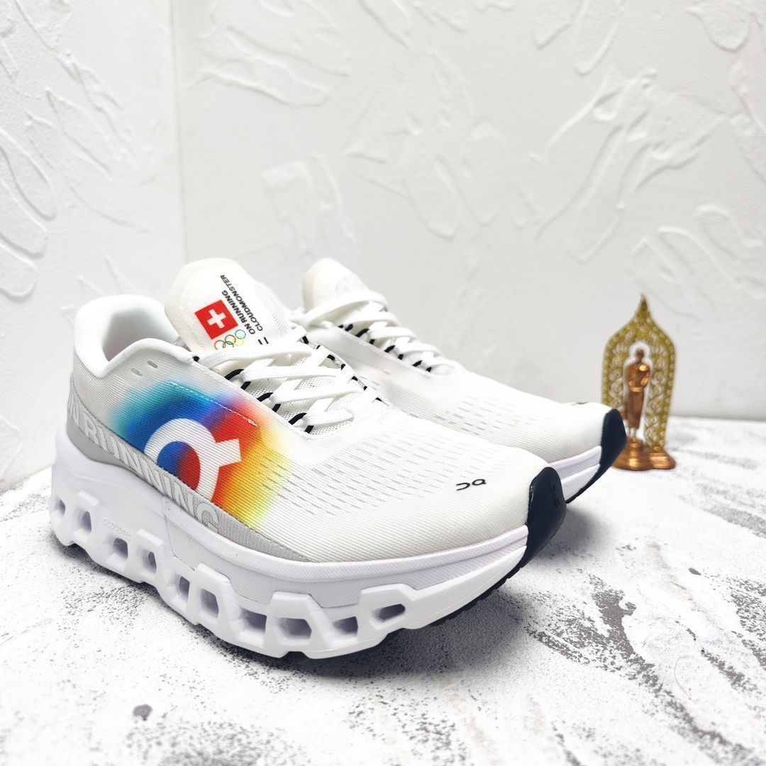 ウォーキング・ランニングウェア on cloudmonster2 25cm オン On ランニングシューズ クラウドモンスター 2 Cloudmonster