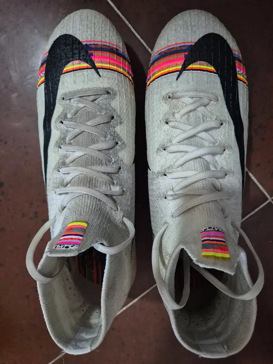 2025年最新】マーキュリアルスーパーフライ6の人気アイテム - メルカリ