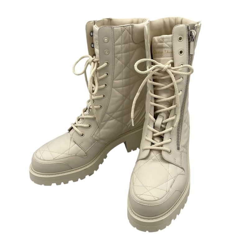 クリスチャン ディオール Christian Dior D-Leader カナージュキルティングブーツ MD0921 ホワイト レディース ブーツ