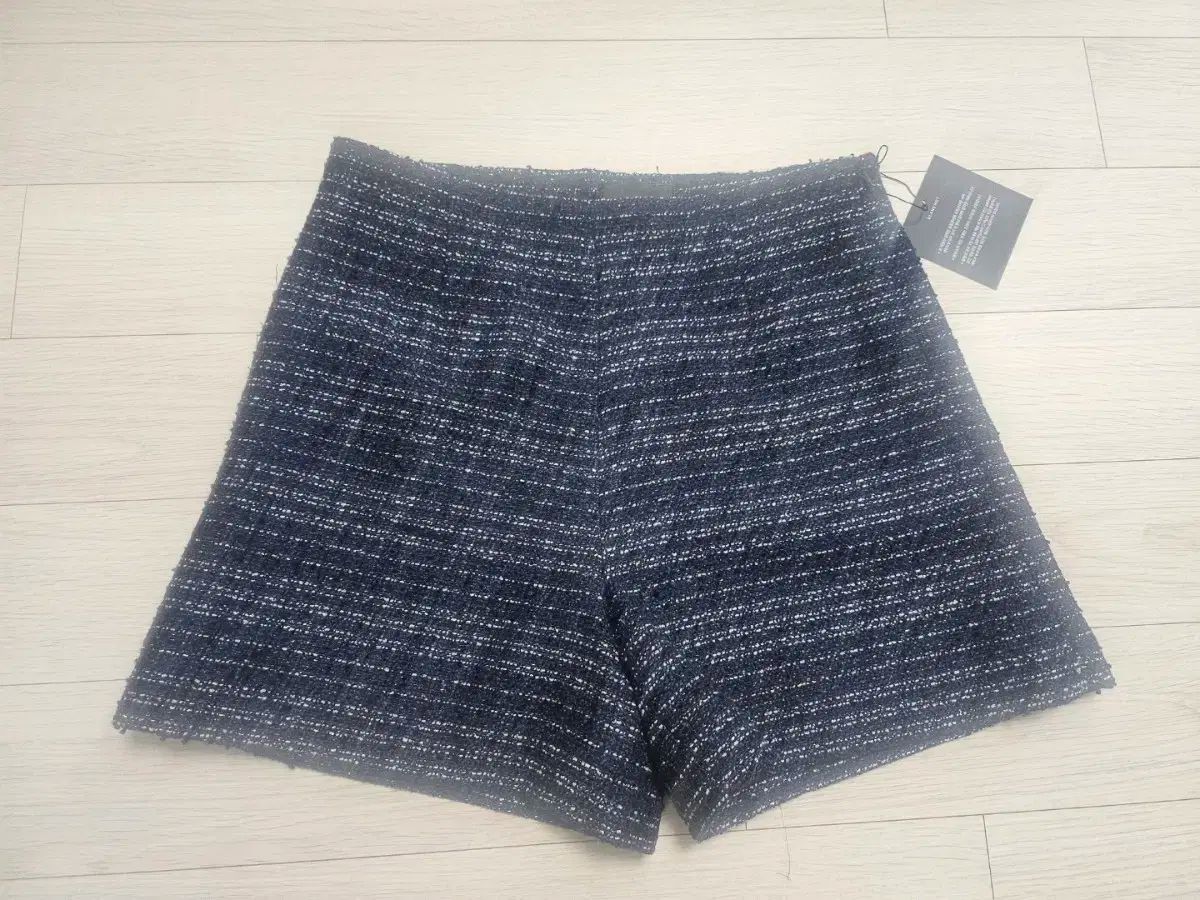 ブランショウ メタル ネイビー ツイード ショートパンツ s 半ズボン