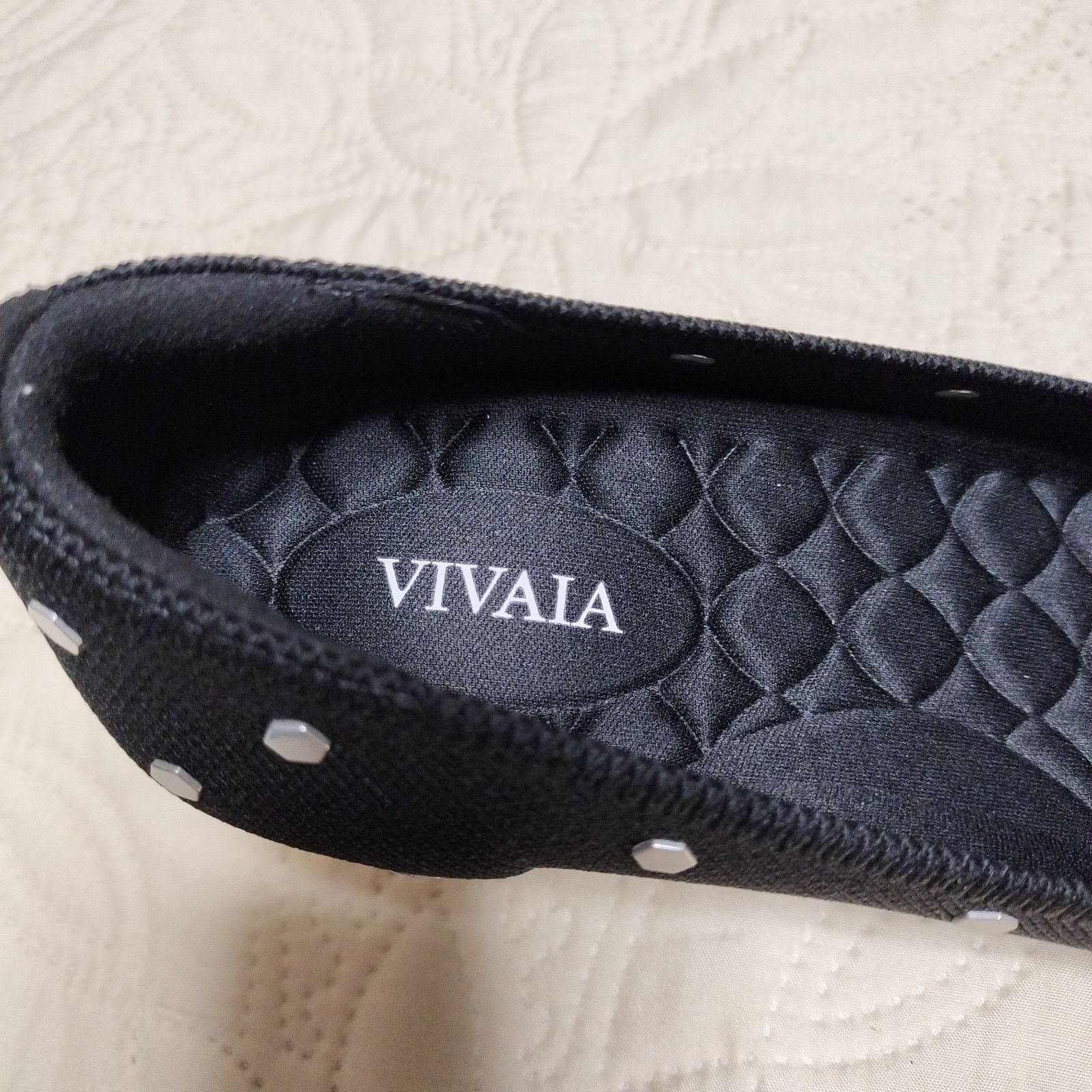 VIVAIA SCARLETT ブラックドット ヒール 22.5cm - メルカリ