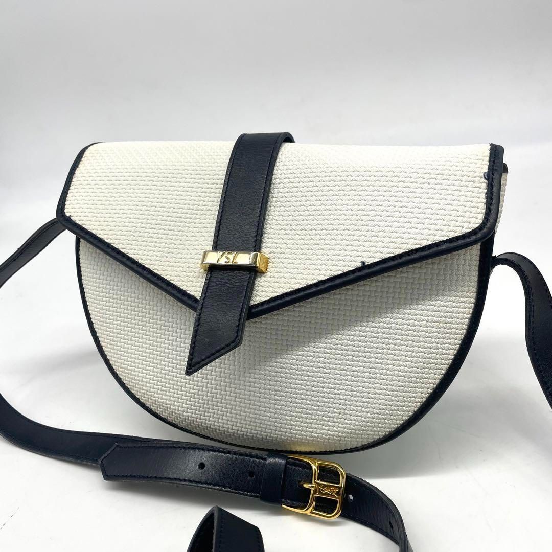 Yves Saint Laurent イヴサンローラン ショルダーバッグ 斜め掛け YSLロゴ フラップ レザー ホワイト