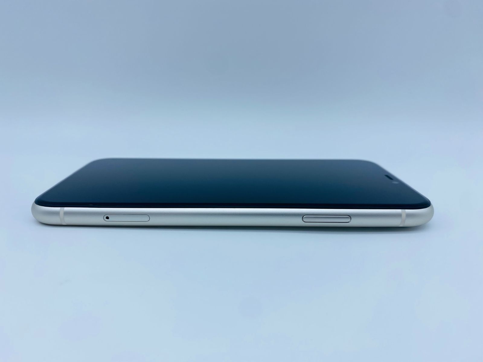 ☆FaceID不可☆iPhone11 128GB ホワイト/シムフリー/新品バッテリー100