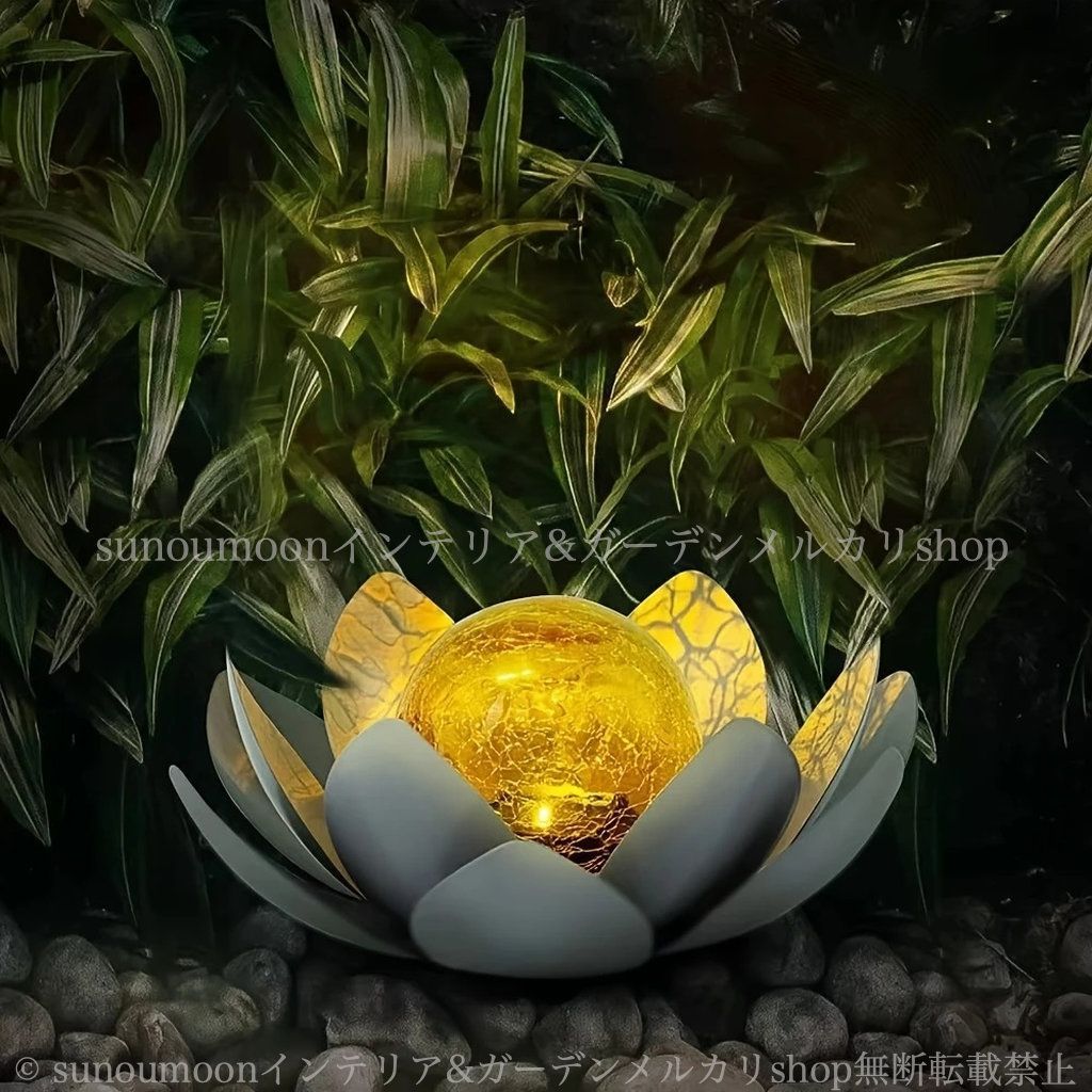 インテリア ガーデンライト 蓮の花 ガーデン雑貨 芝生装飾 蓮 お洒落 ガーデンインテリア 庭の装飾 雑貨 LED おしゃれ ガーデニング ソーラー 4-7 太陽光 ガーデン ガラス