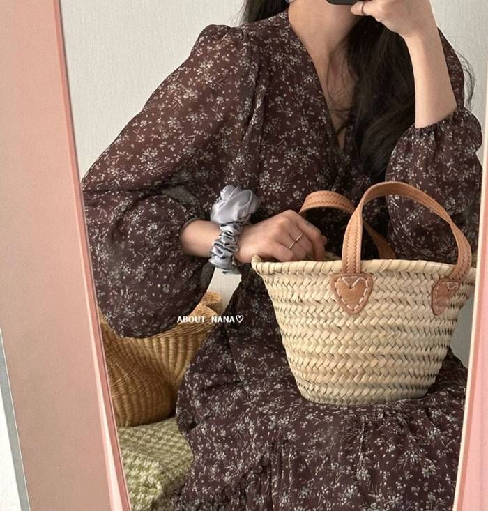 ワンピース 春 夏 レディース 花柄 長袖 Vネック ボリューム袖