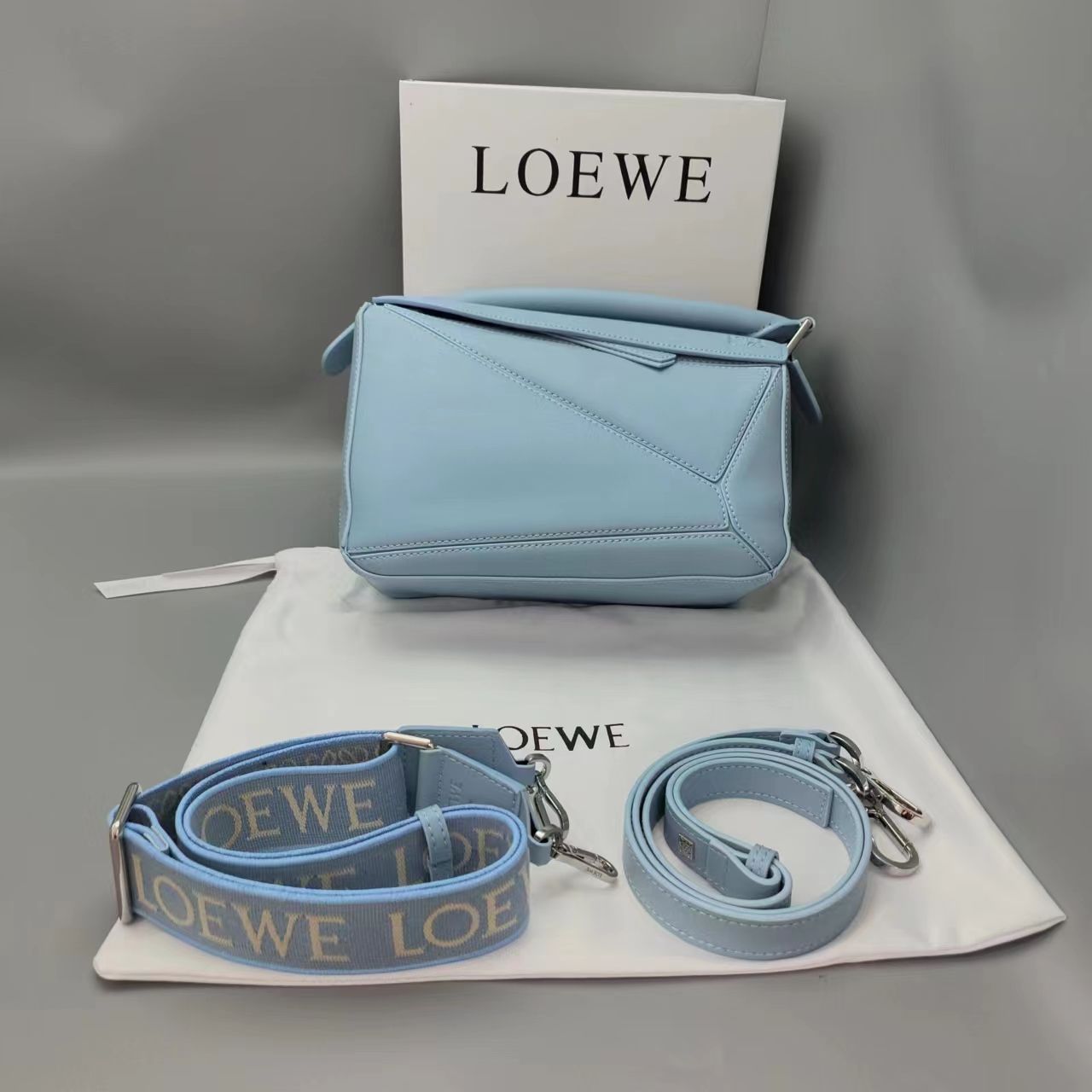 LOEWE ロエベ パズルバッグ