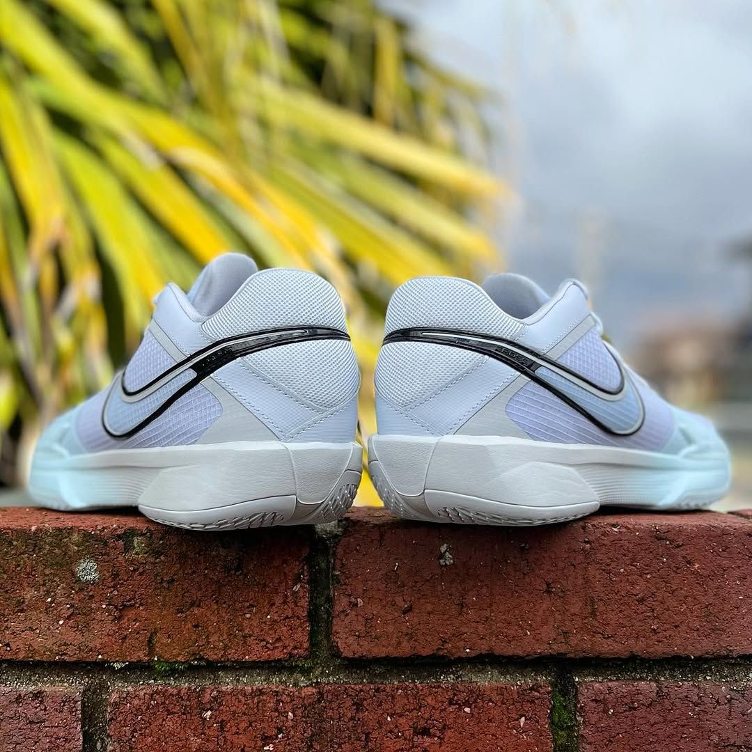 NIKE AIR ZOOM G.T. CUT CROSS ナイキ エア ズーム GT カット